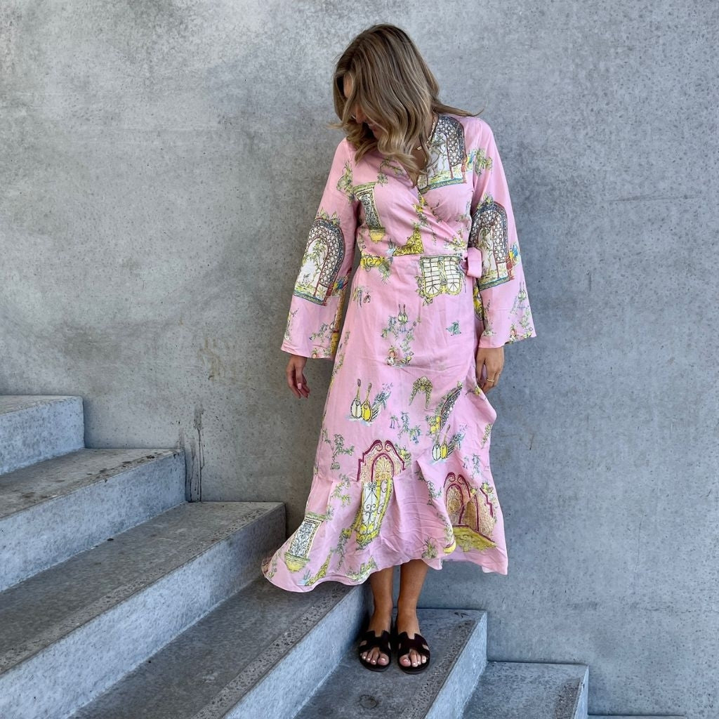 STORIES FROM THE ATELIER by COPENHAGENSHOES CALL FOR ME DRESS 0044 PINK