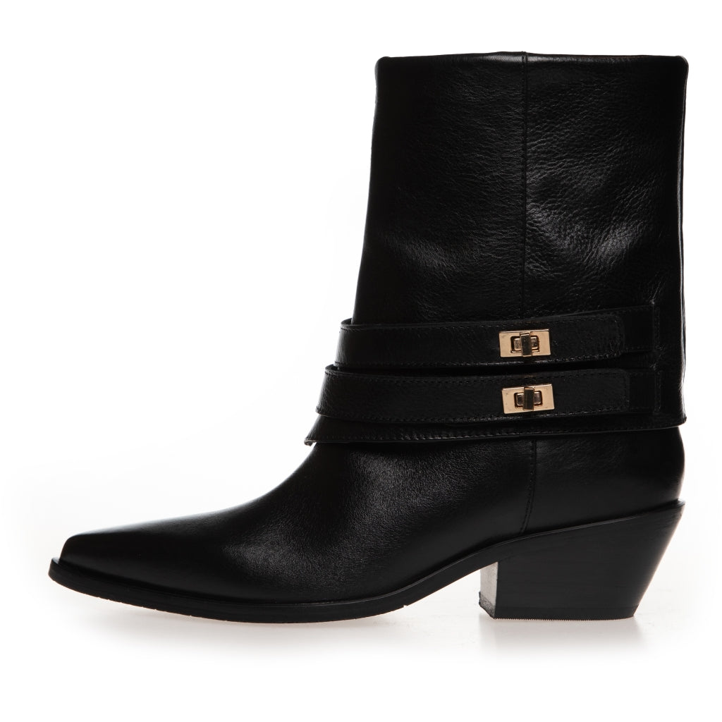COPENHAGEN SHOES FUTURE MAGIC Støvler 0001 BLACK