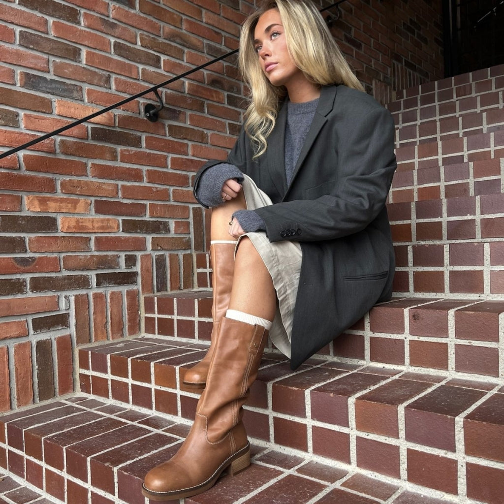 COPENHAGEN SHOES MAY I FLY Long boot 125 TAN