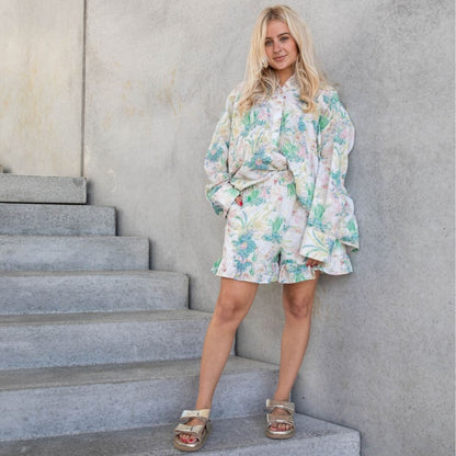 STORIES FROM THE ATELIER by COPENHAGENSHOES MY LOVERS SHORTS CLOTHES 388 Multi flower