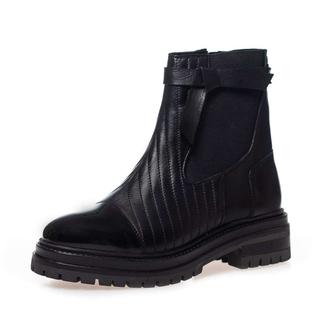 COPENHAGEN SHOES WHEN AUTUMN COMES Støvler 0011 BLACK PATENT